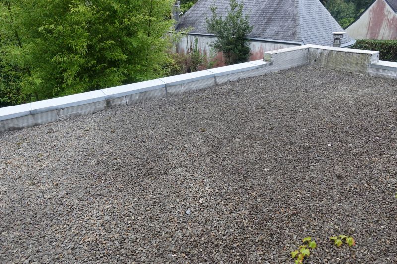 Tar And Gravel Roof Repair in Thornville, OH